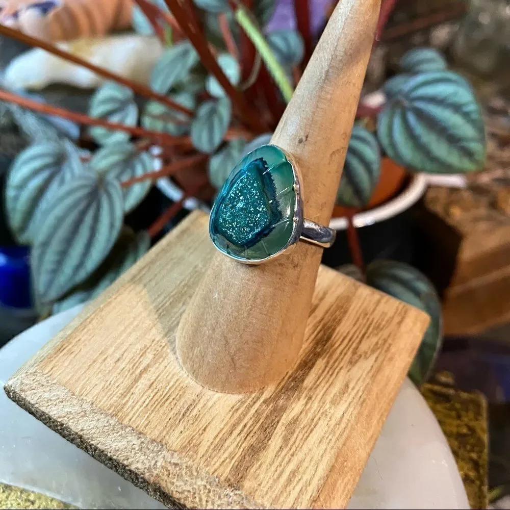 Mediterranean Green Carved Aura Druzy Sterling Silver Size 6.5